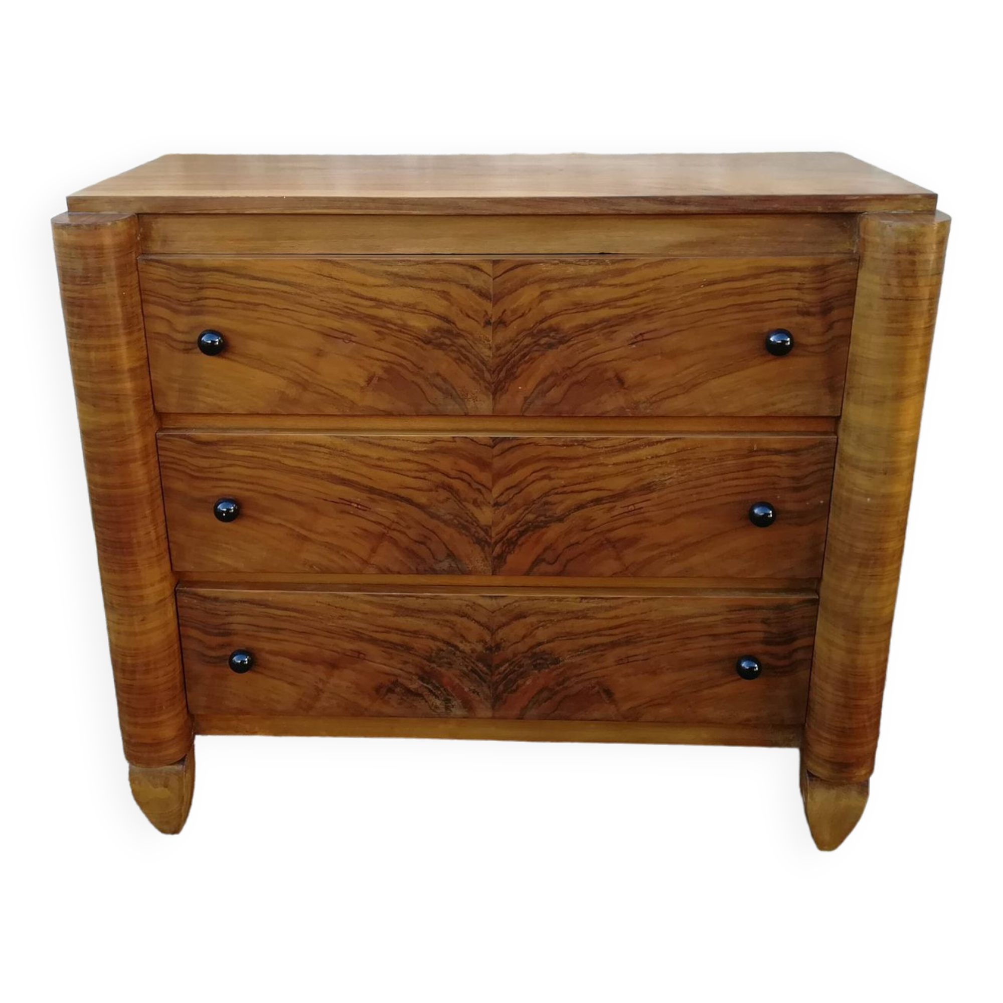 Vintage chest of drawers