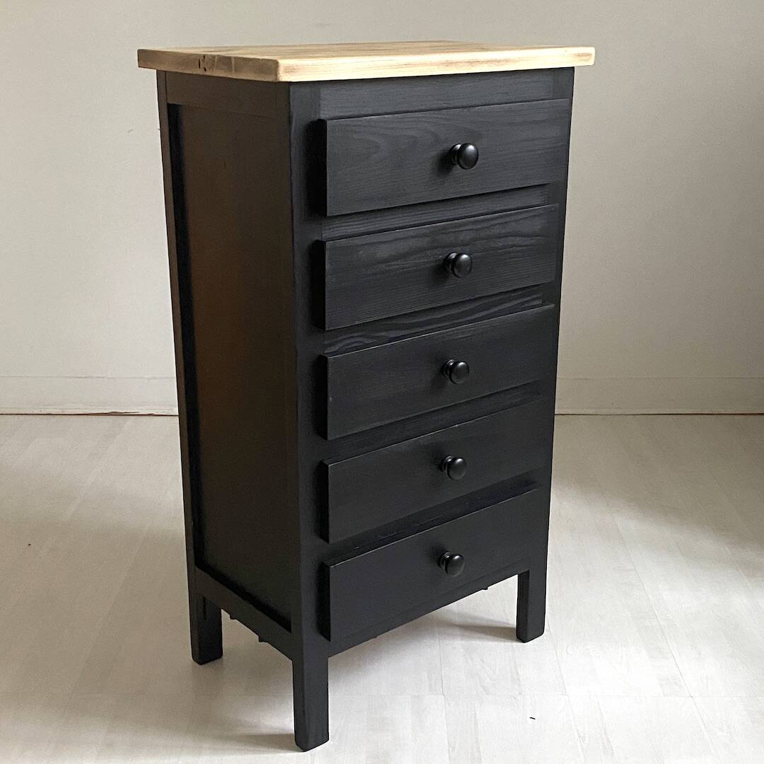 Small vintage 50's chest of drawers