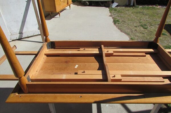 Table oak 50-60 years