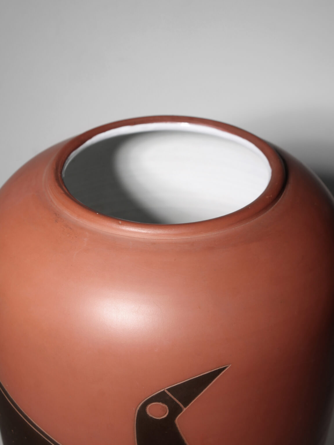 Joep Thissen Large Sgraffito Terracotta Ceramic Vase For Loré