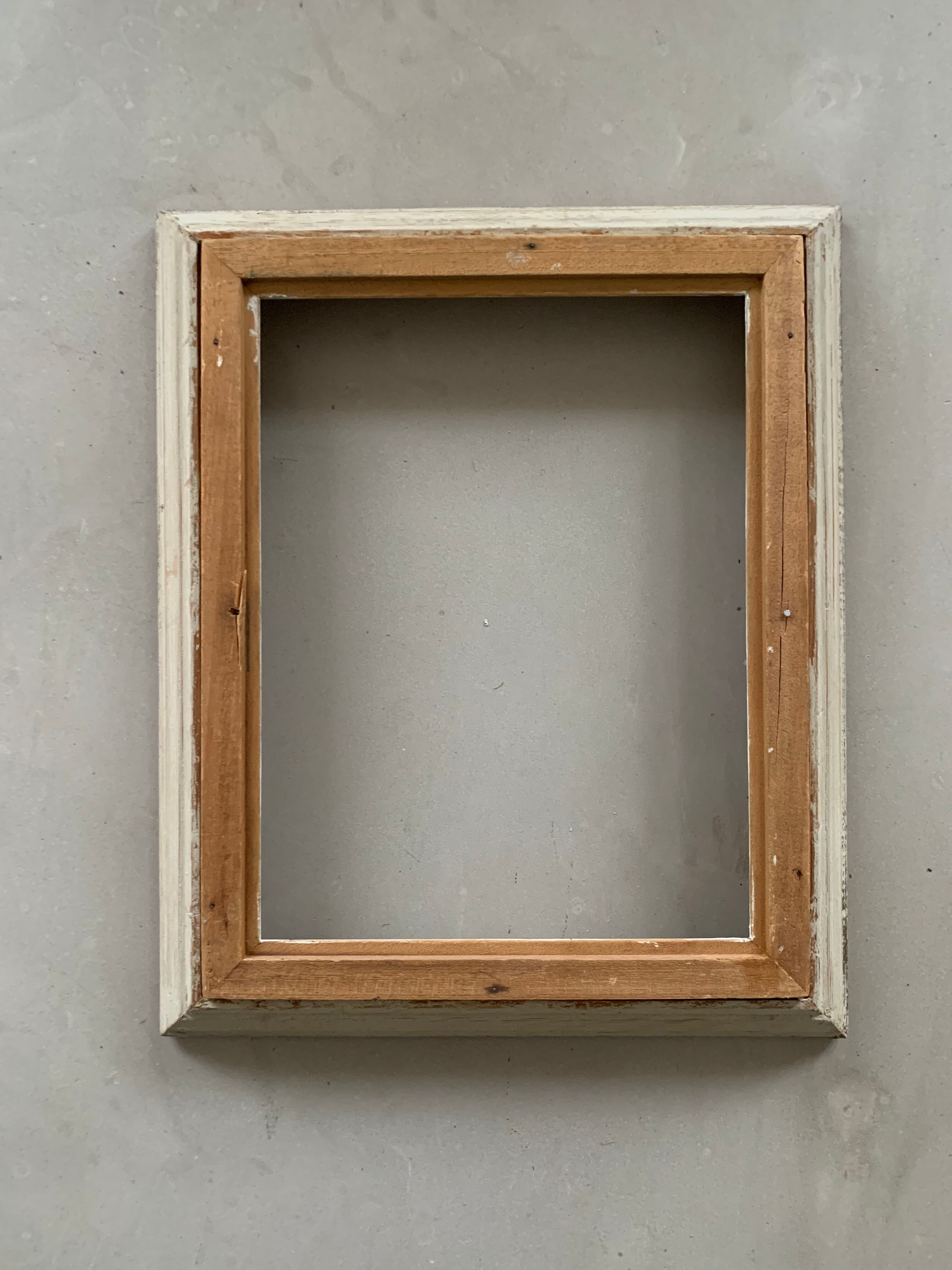 Old frame patinated 46x38 cm