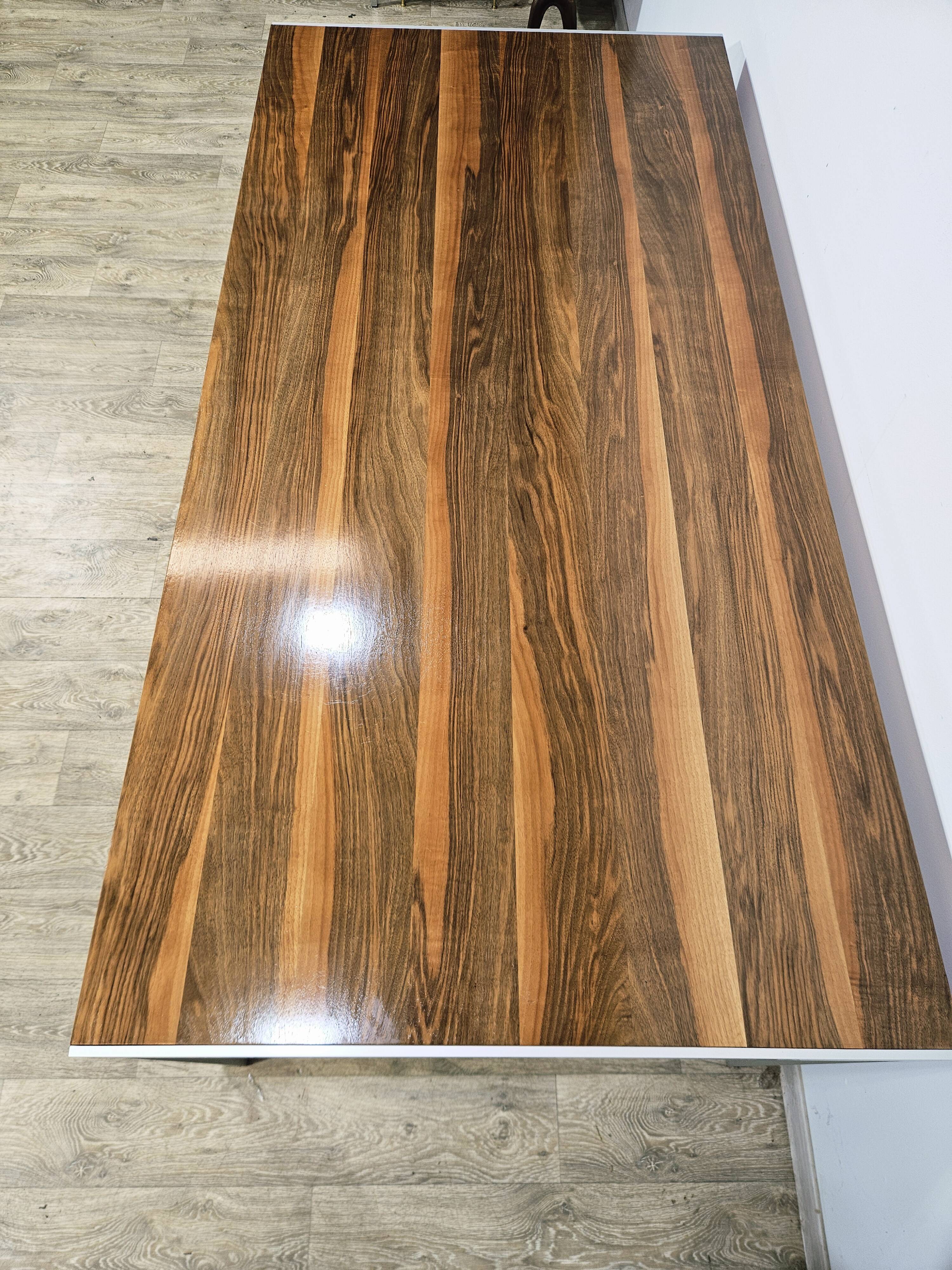 Designer dining table by Rolf Benz - luxury and modern form