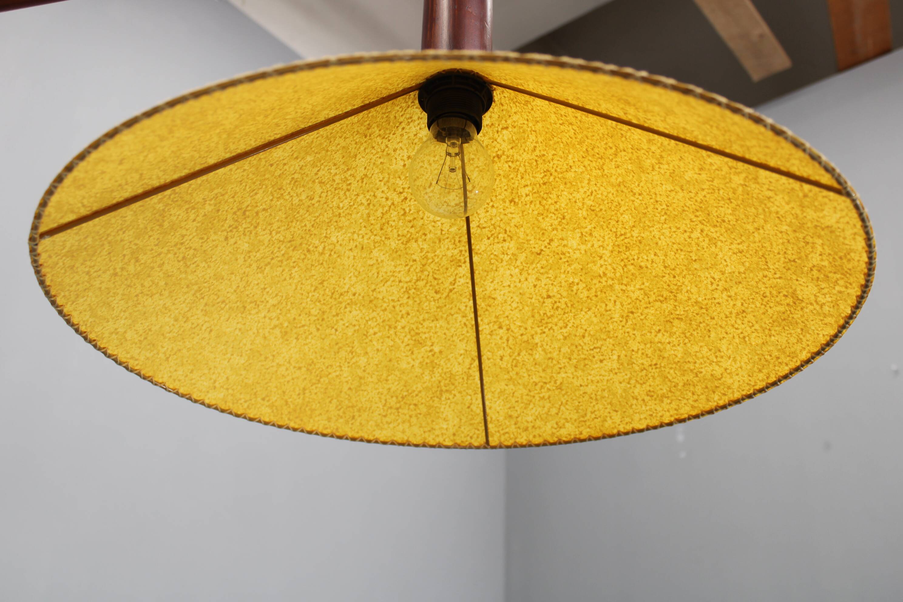 Lampadaire scandinave en pin à contrepoids des années 1970, abat-jour en papier neuf