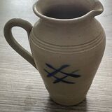 Sandstone pitcher