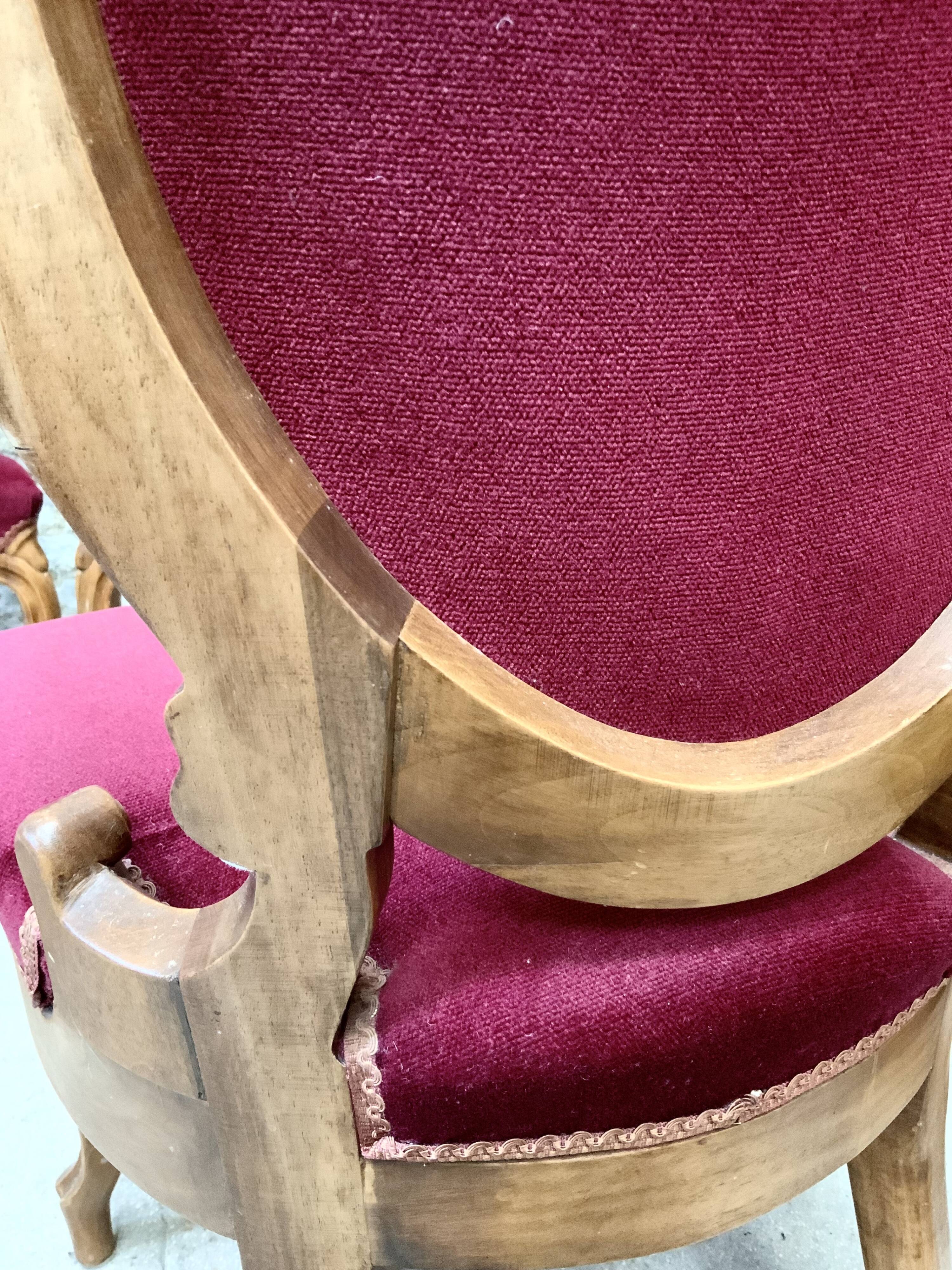 4 medallion chairs