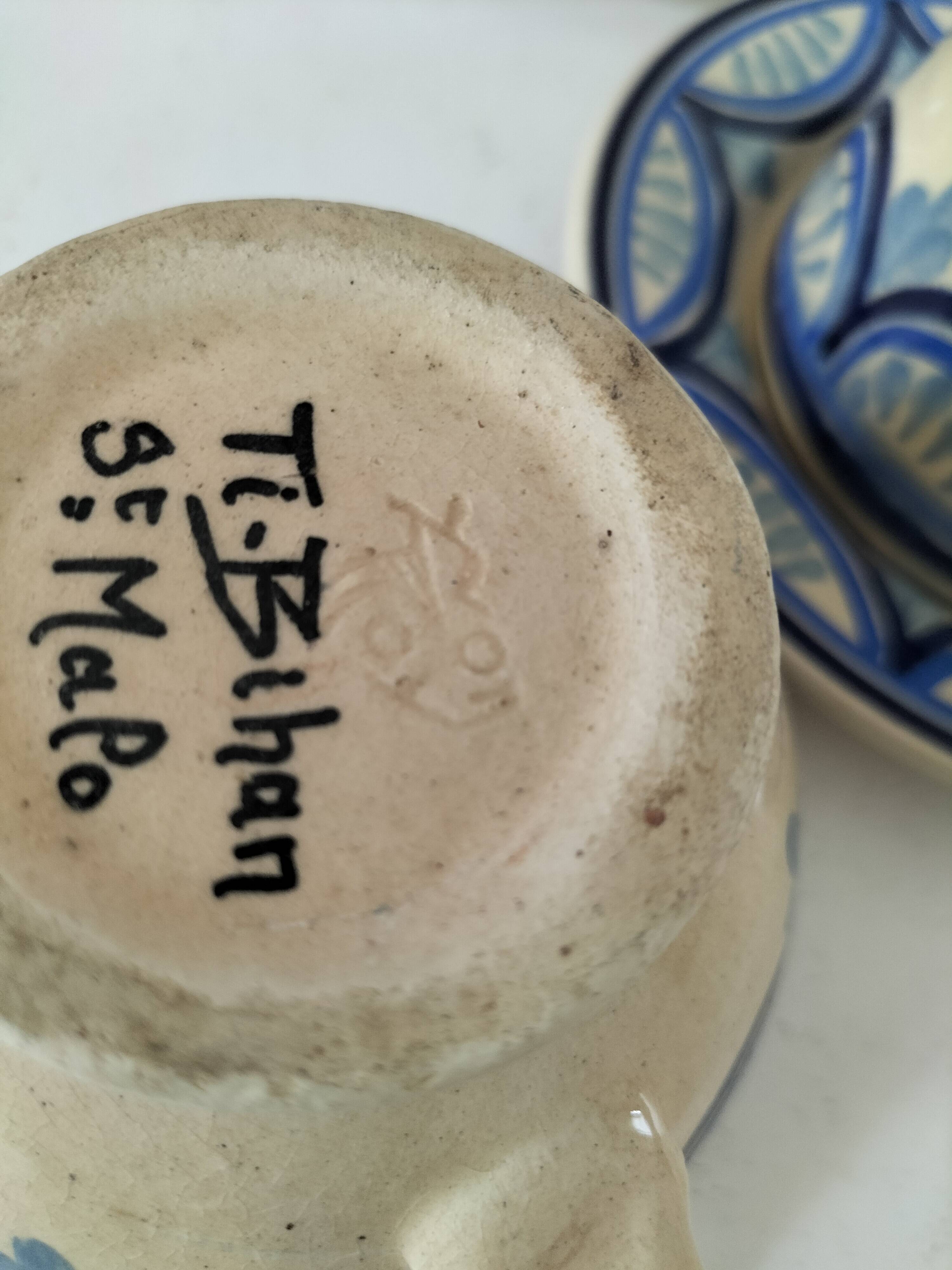 Trio of Ti-Bihan St Malo cups and saucers by Yvon Roy