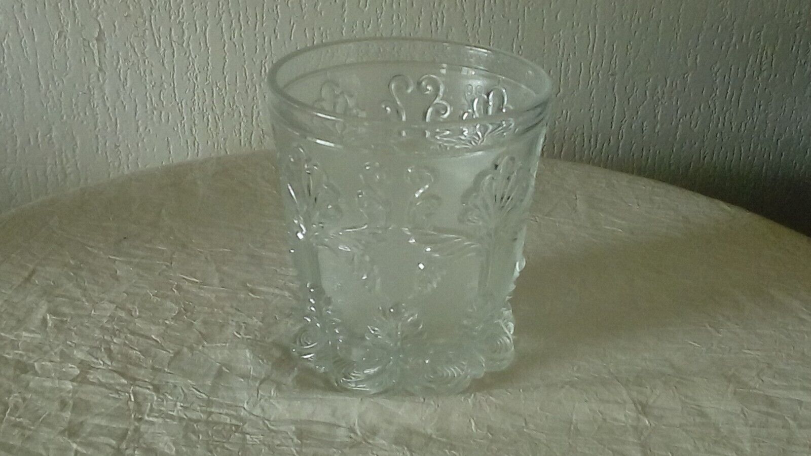 Vase à violette en cristal taillé époque Charles X 19ème