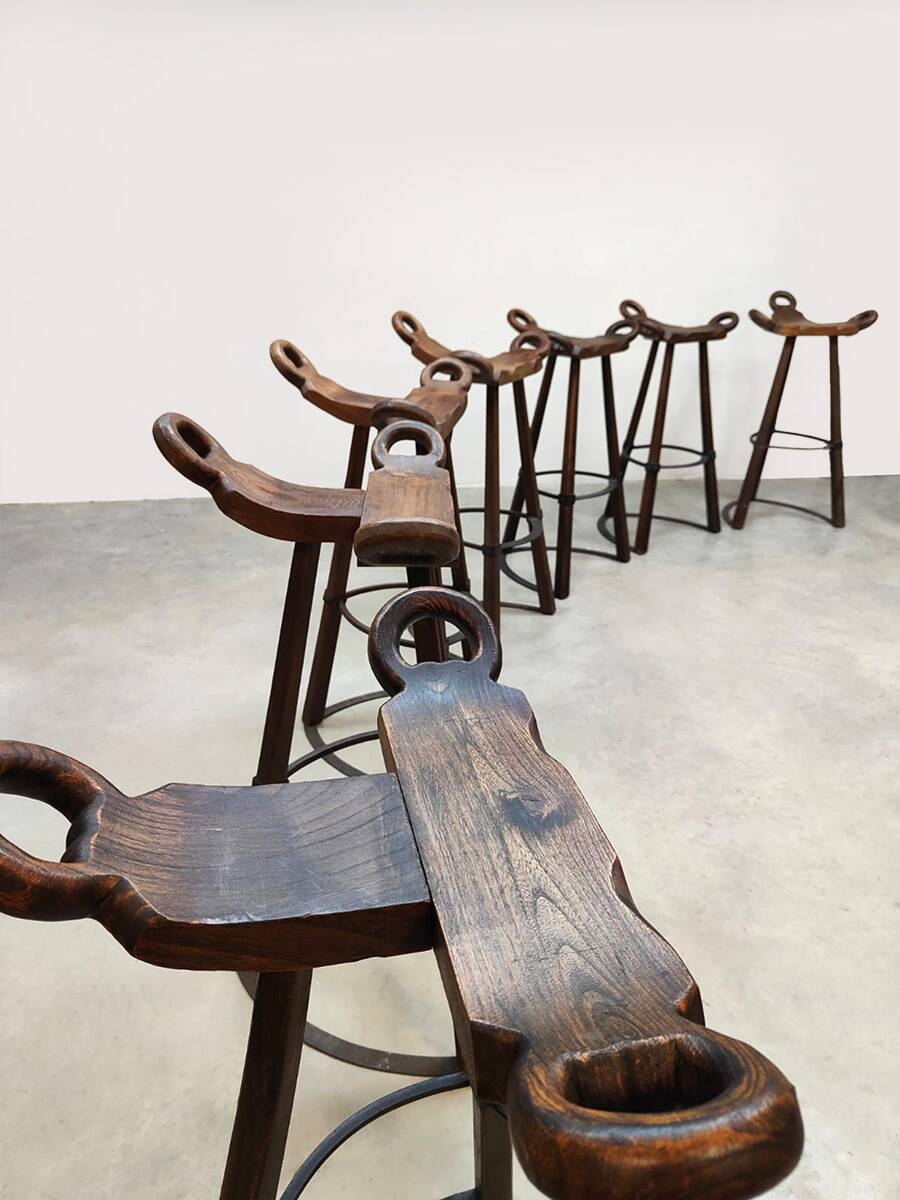 Vintage rare brutalist set of 7 Spanish barstools