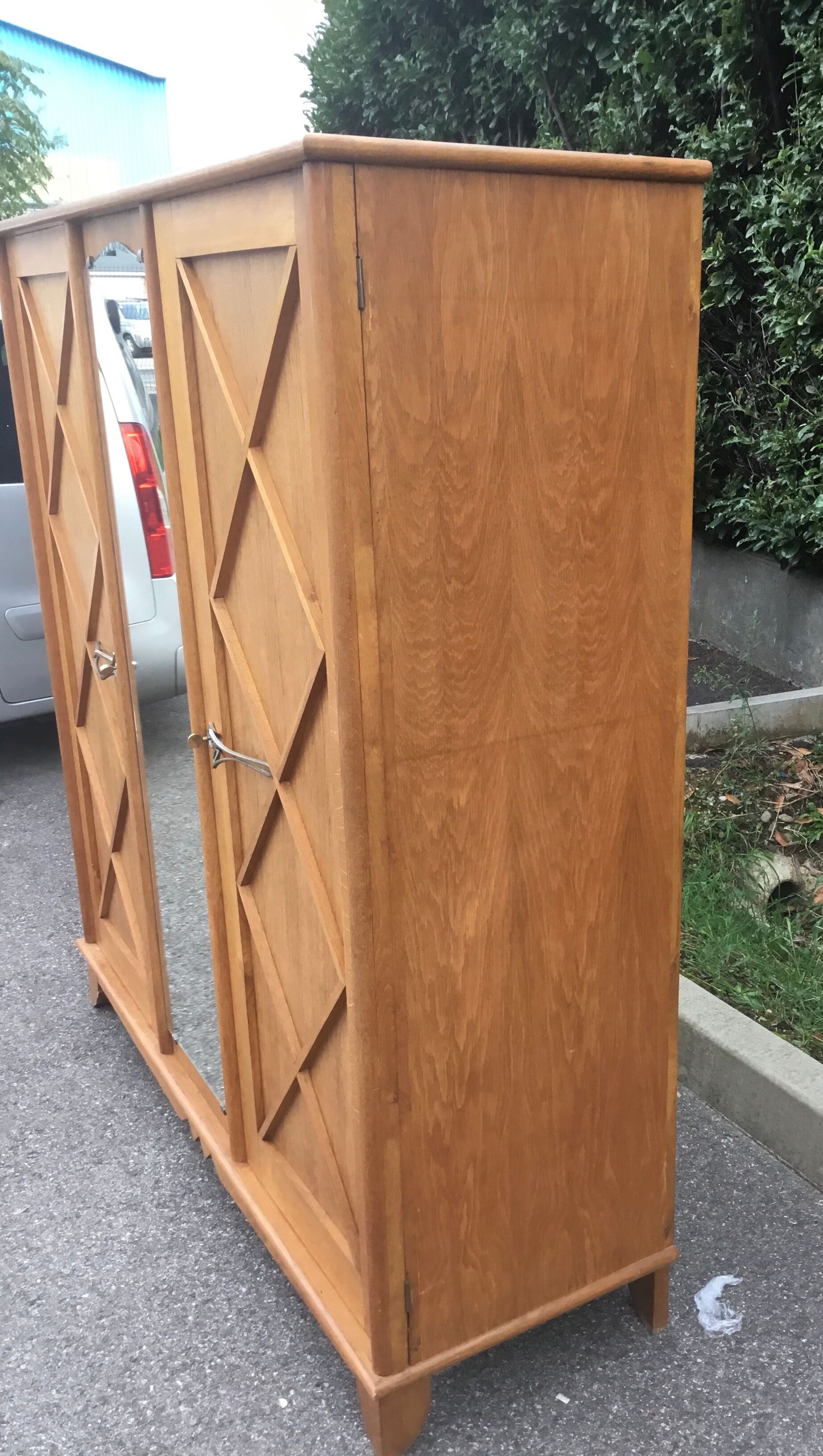 Armoire