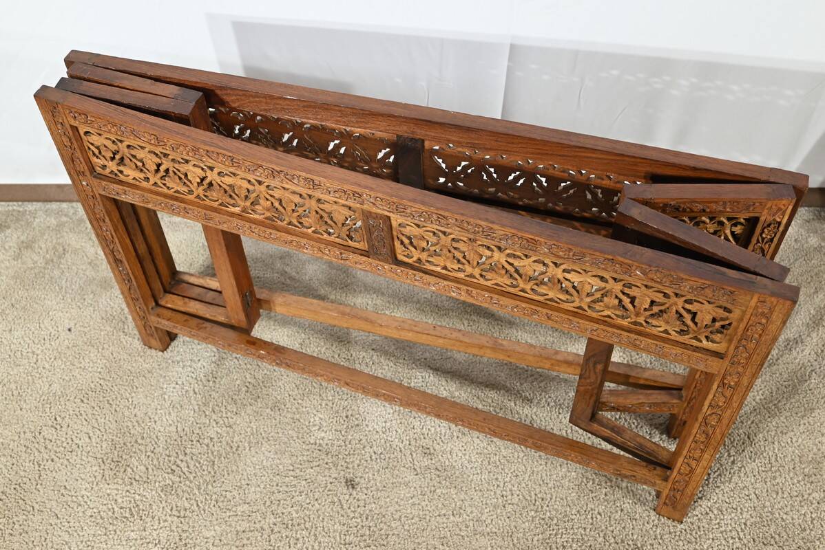 Table Orientale Pliante en Bois Exotique – Début XXe