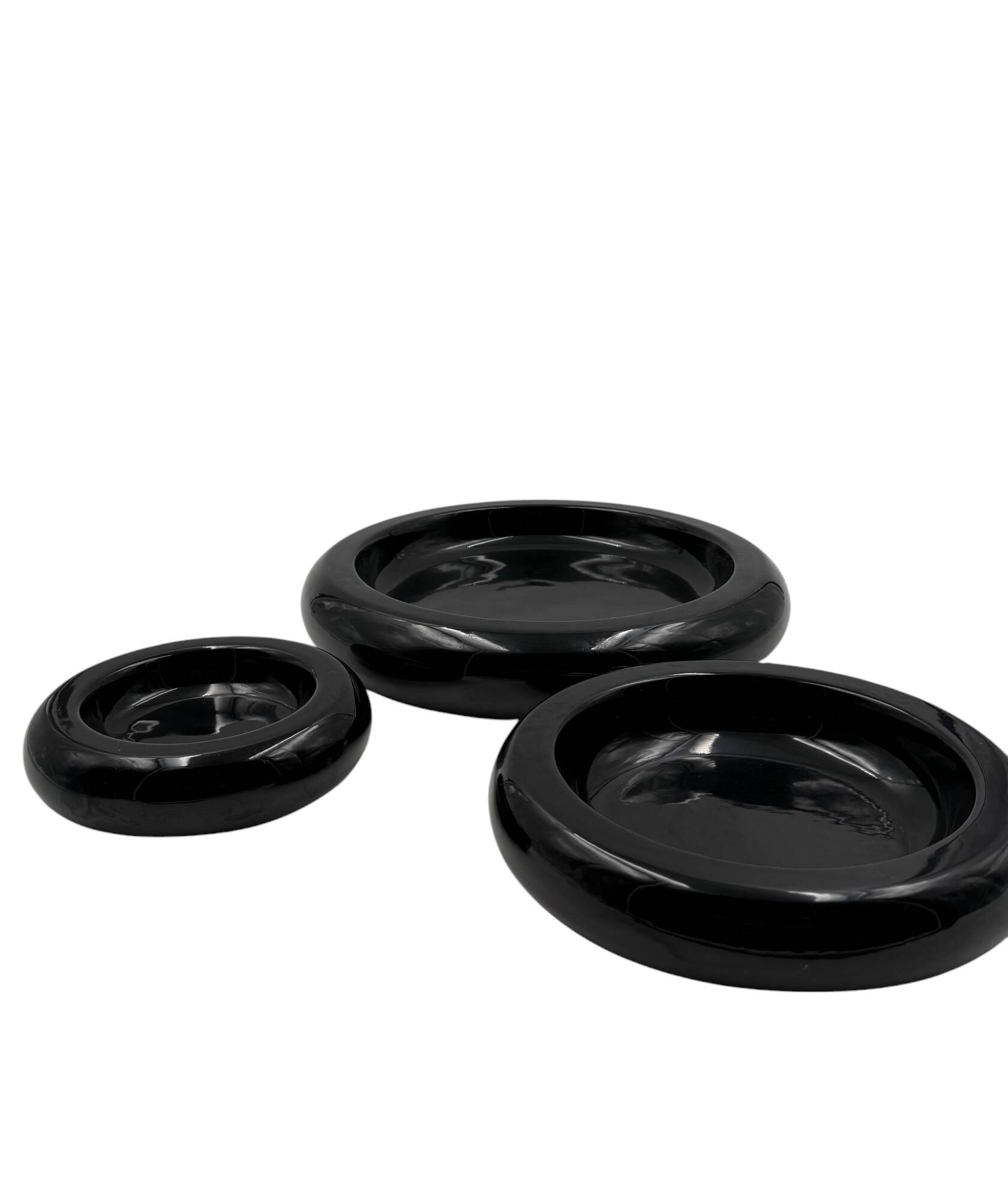 Space age stacked ceramic ashtrays / vide poche / centerpiece, Italy 1970s