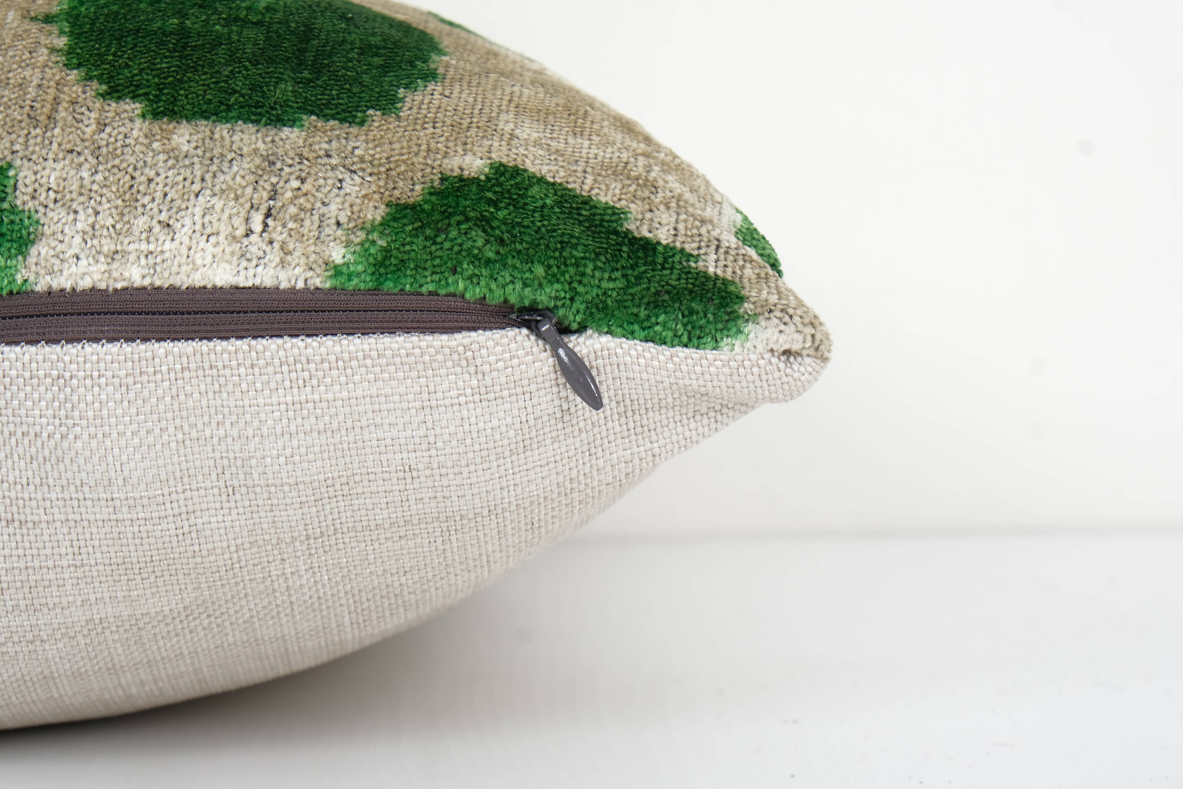 Decorative Pillows Covers, Set of Two Soft Velvet Silk Pillow, Pair Green İkat Velvet Pillow Cover