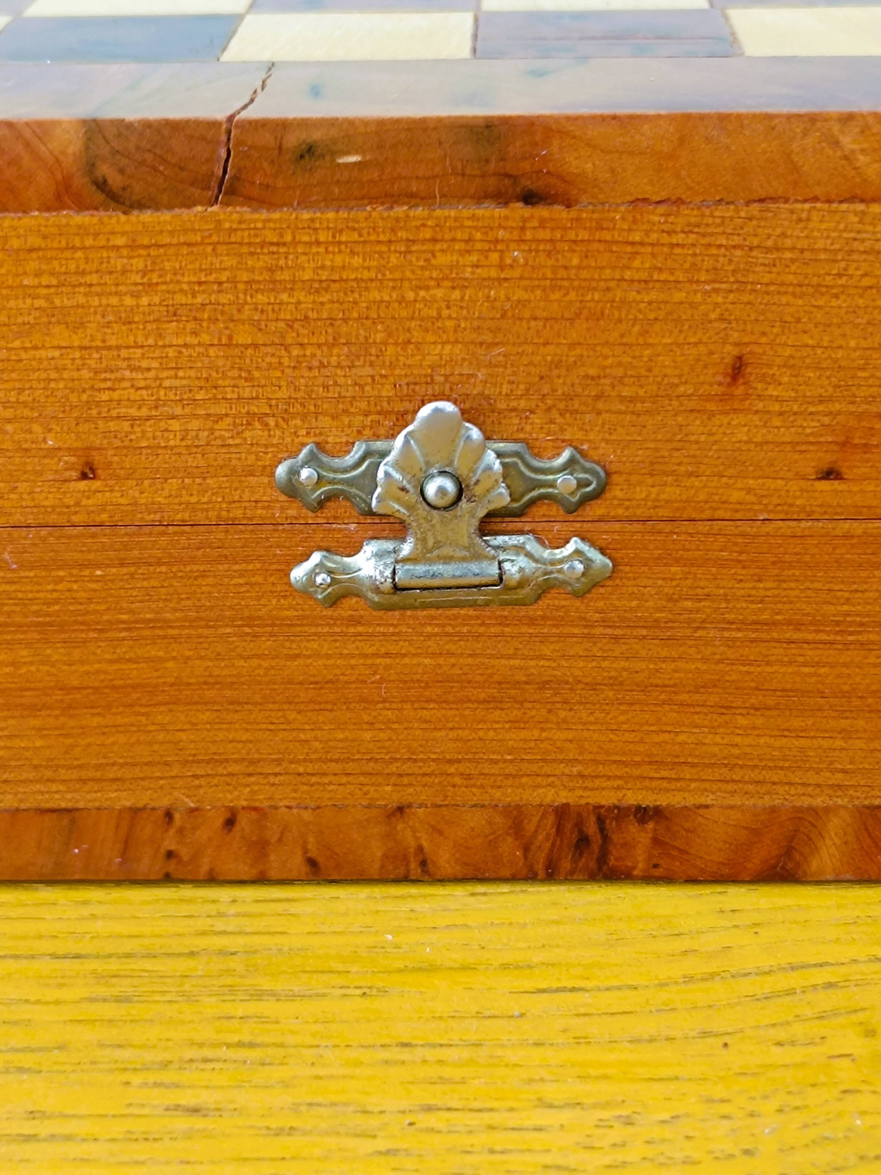 Chess and backgammon game