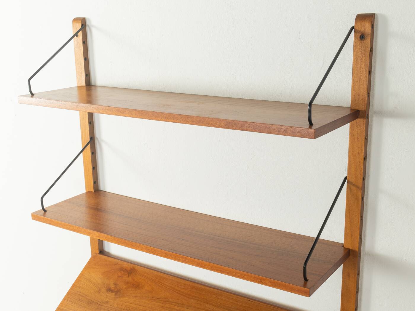 Étagère élégante par Poul Cadovius, années 1950, teck, Danemark