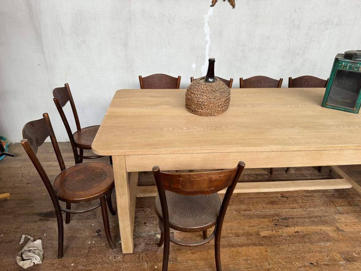 Table bistrot table de ferme en chêne massif sablé Longueur 210 cm - Largeur 106 cm - Hauteur 78 cm