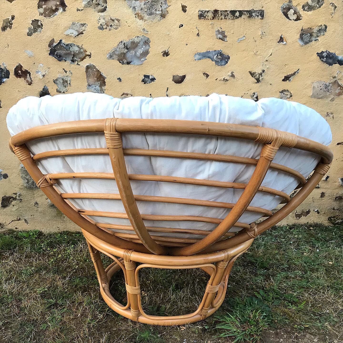 Papasan armchair