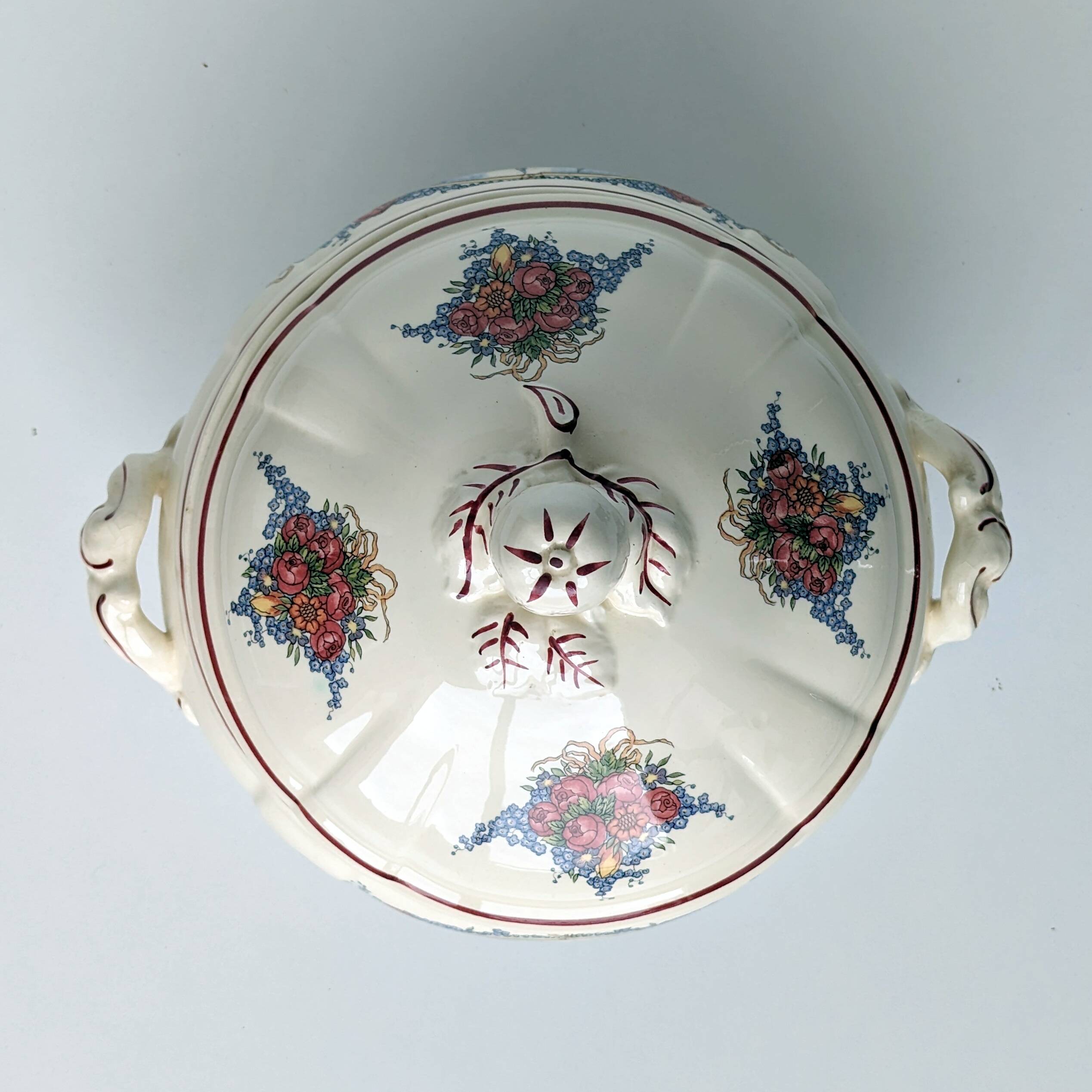 Earthenware tureen from sarreguemines obernai model illustrated by henri loux