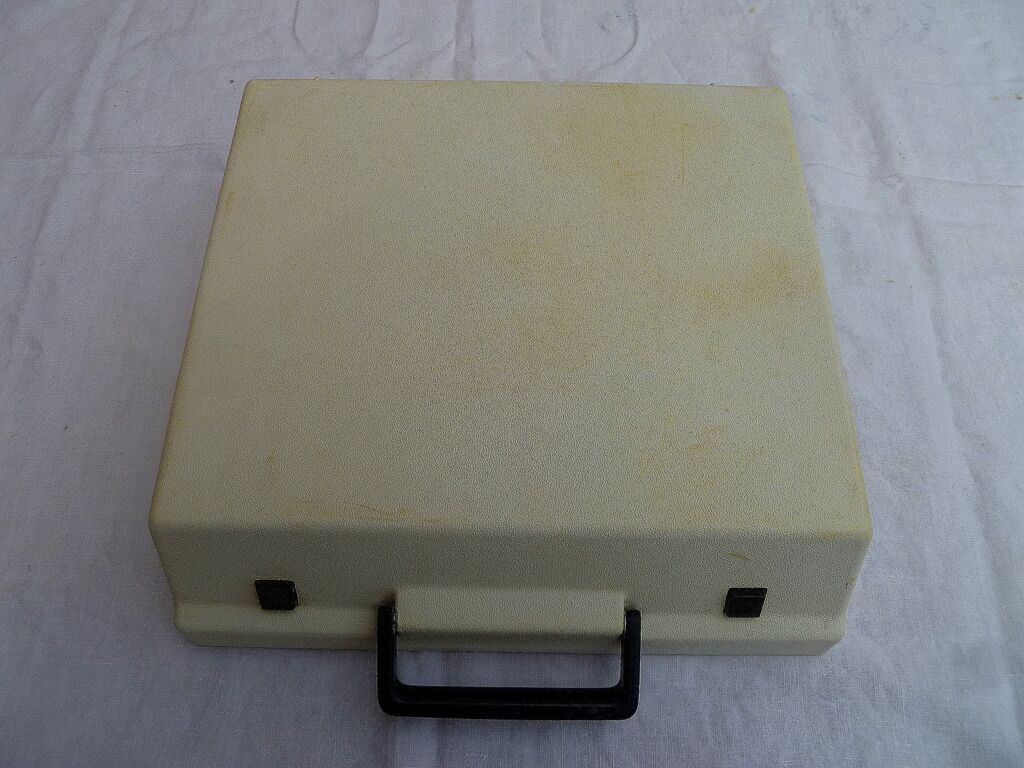 Luxury Olympia Traveler typewriter