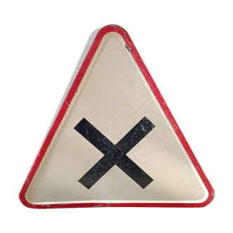 Old crossing road sign