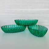 Set of 3 arcoroc ramekins