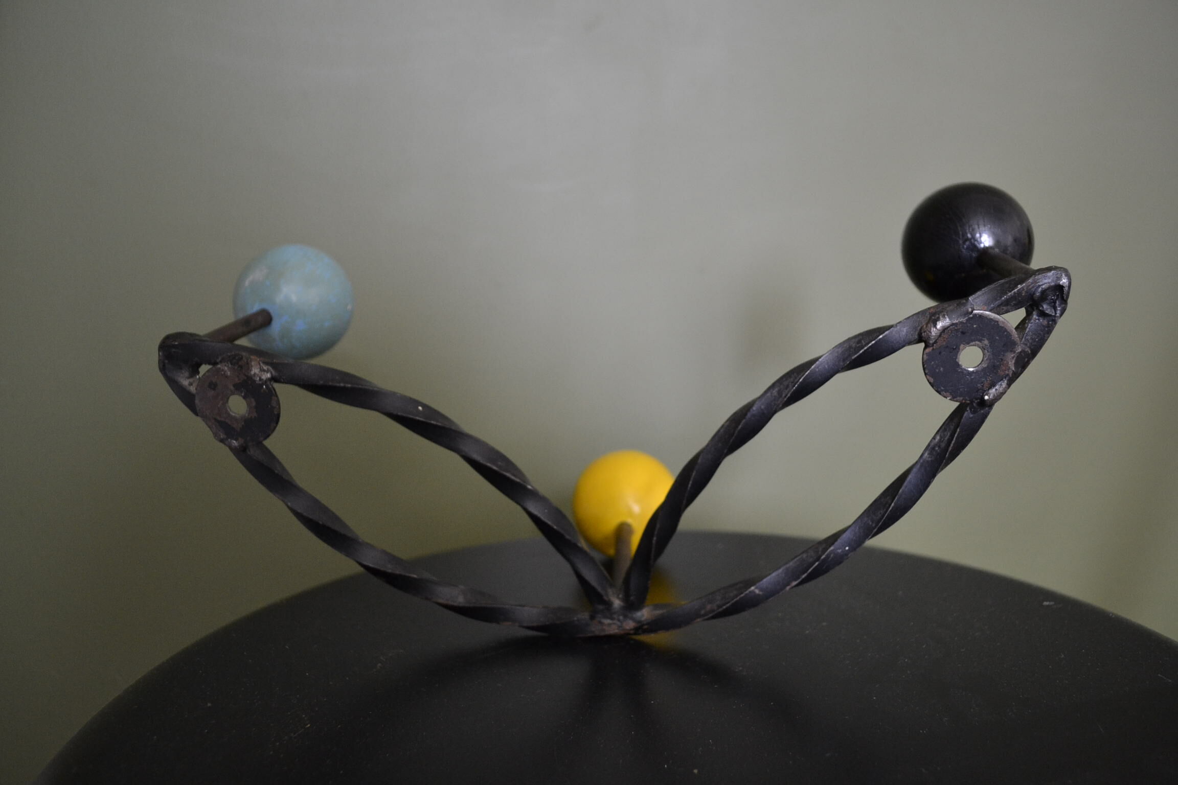 Coatrack 3 multicolored wooden patères