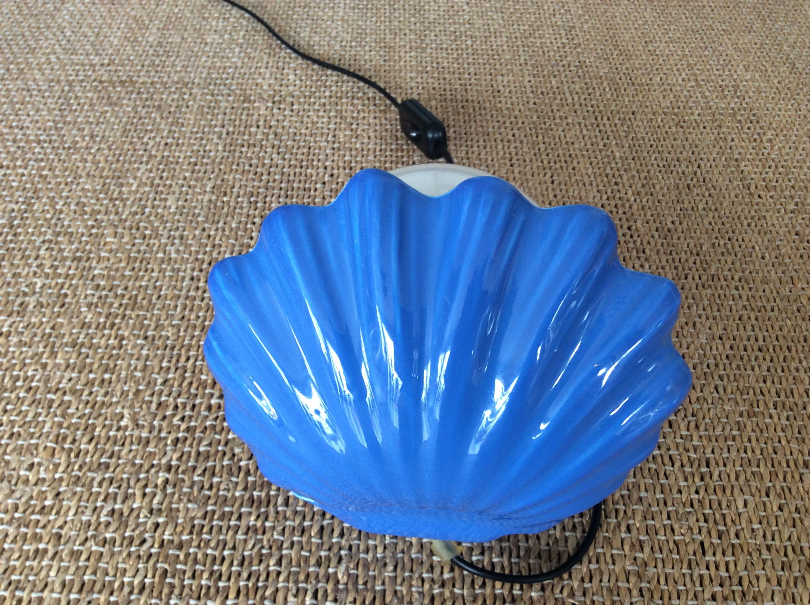 Shell lamp