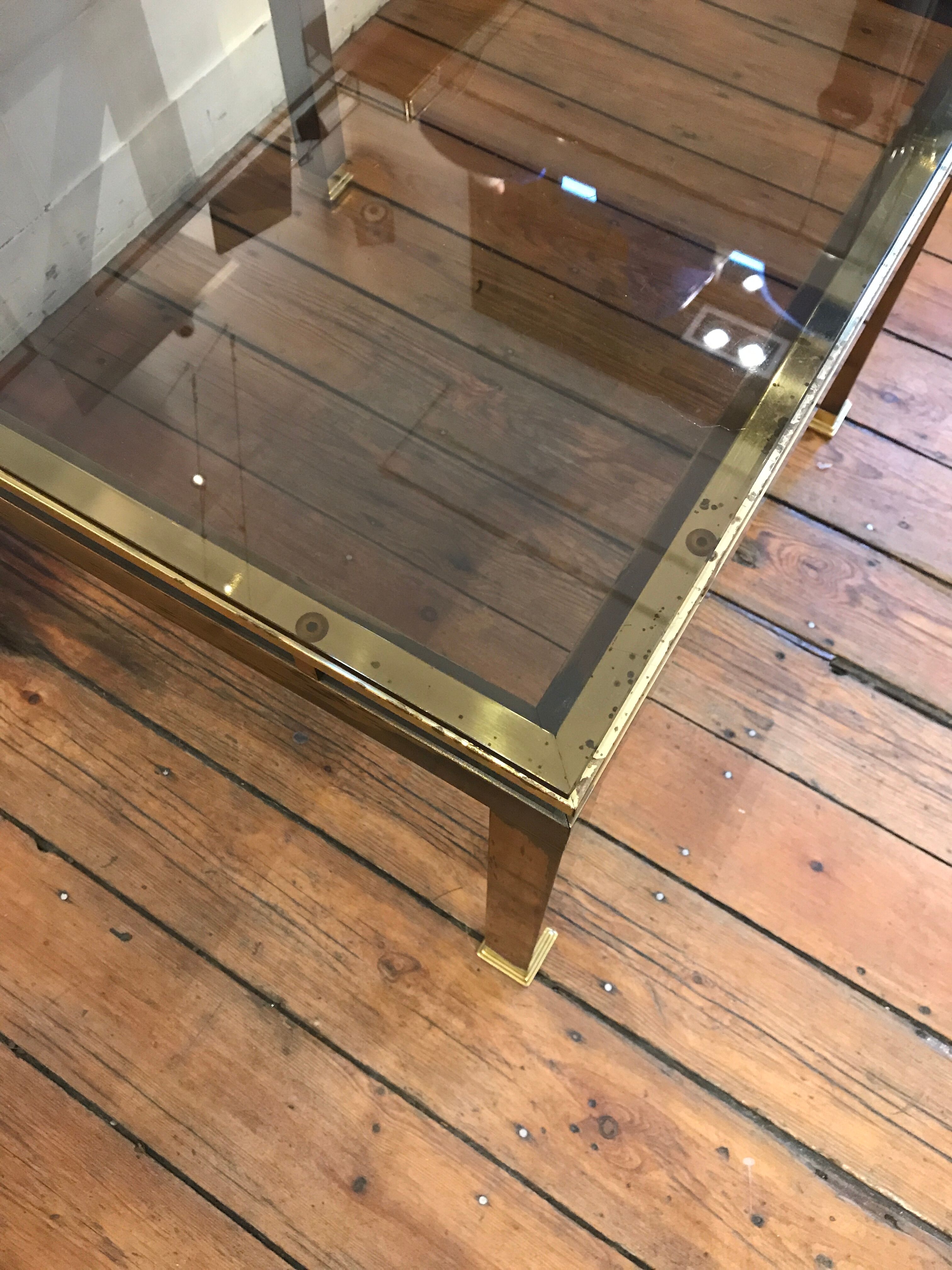 Table basse métal doré 1970