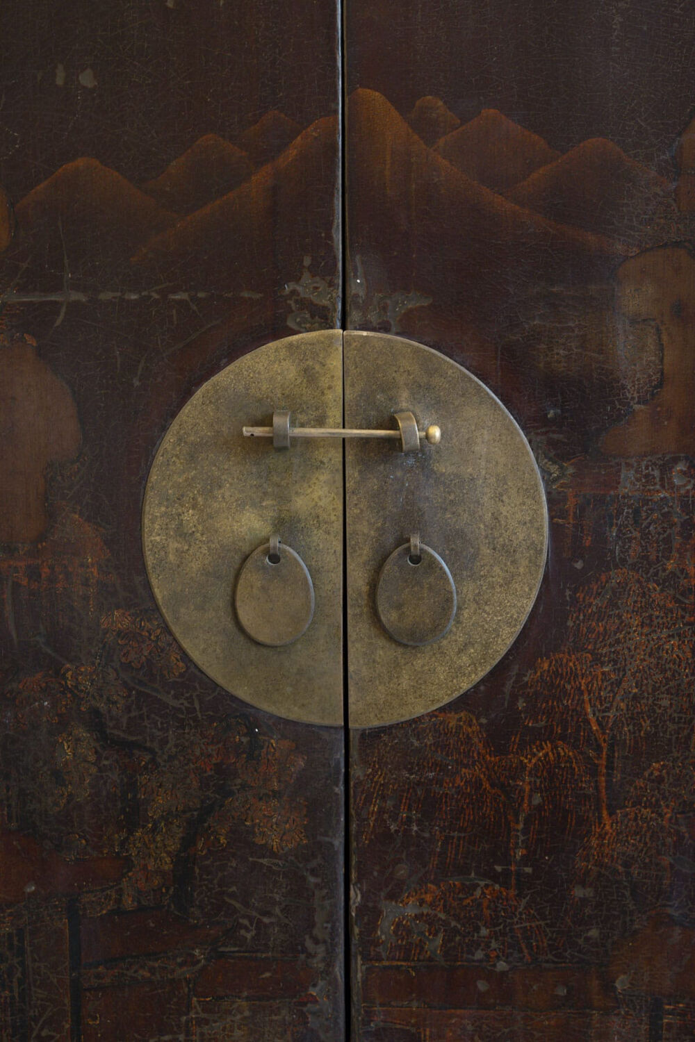 Chinese wardrobe with painted decoration – Shanxi Province, early 20th century