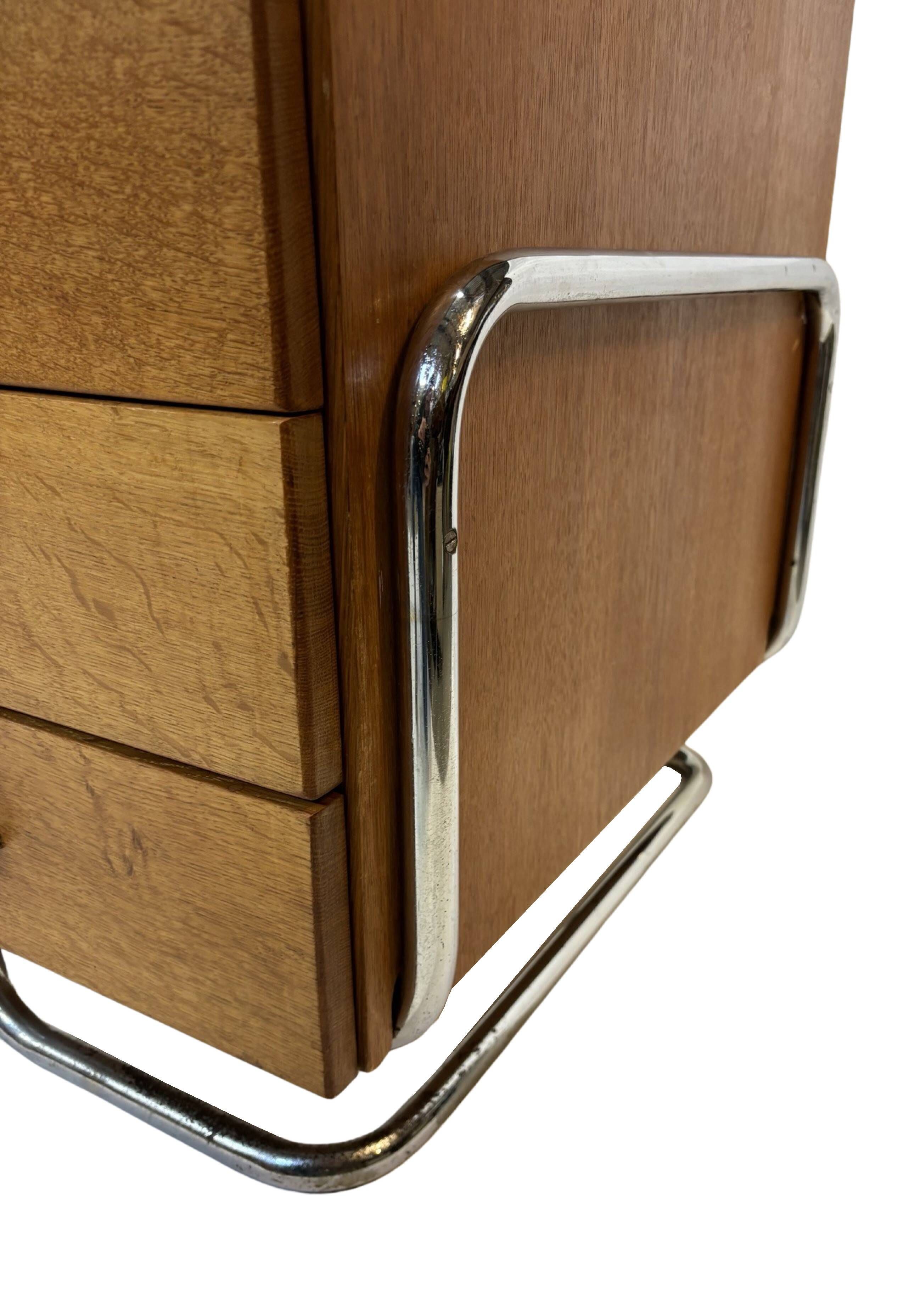 Bureau tubulaire de style Bauhaus du milieu du siècle, design des années 40 en chêne