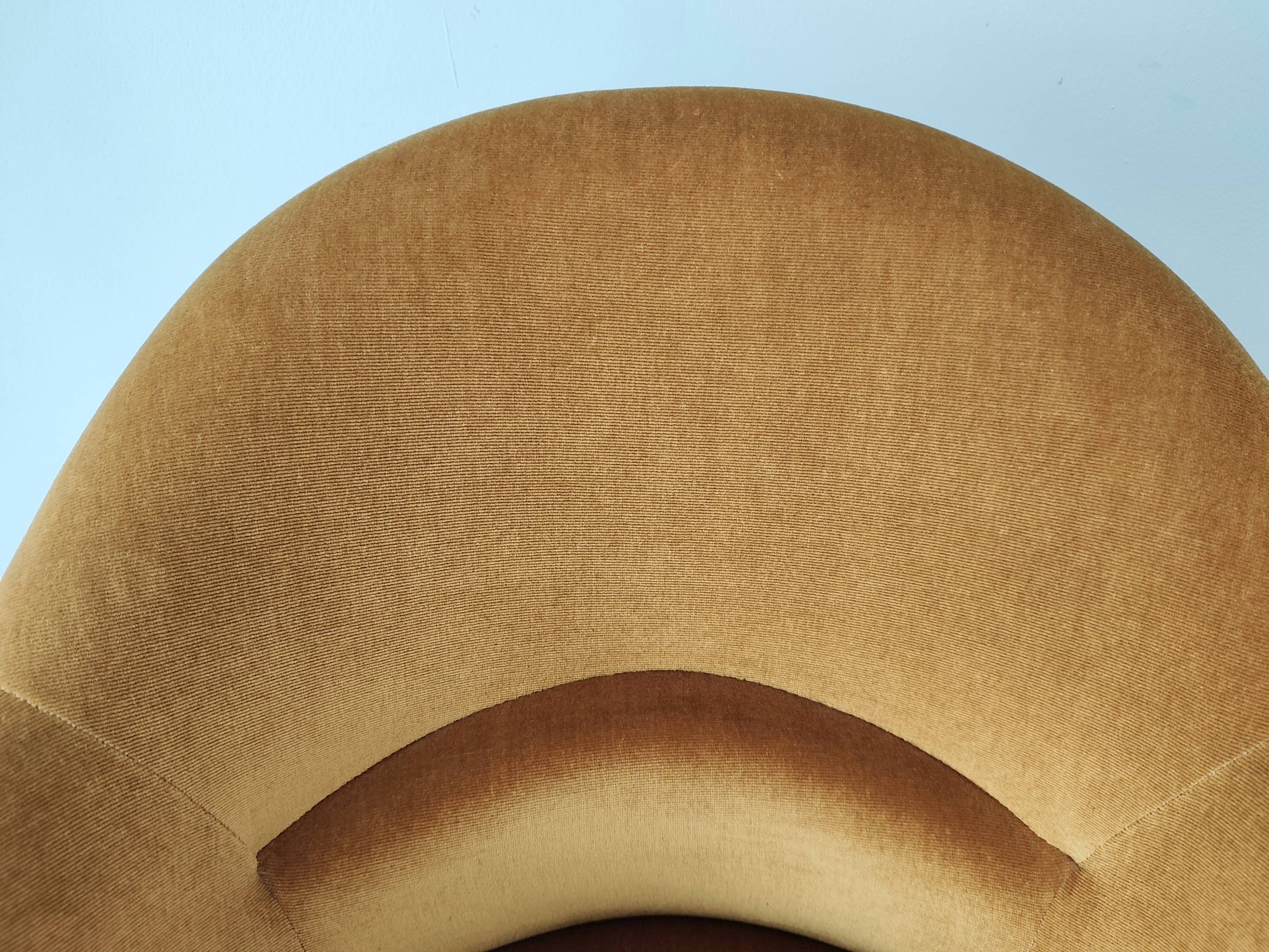 Vintage ochre armchair