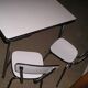 Table in formica and its 4 chairs