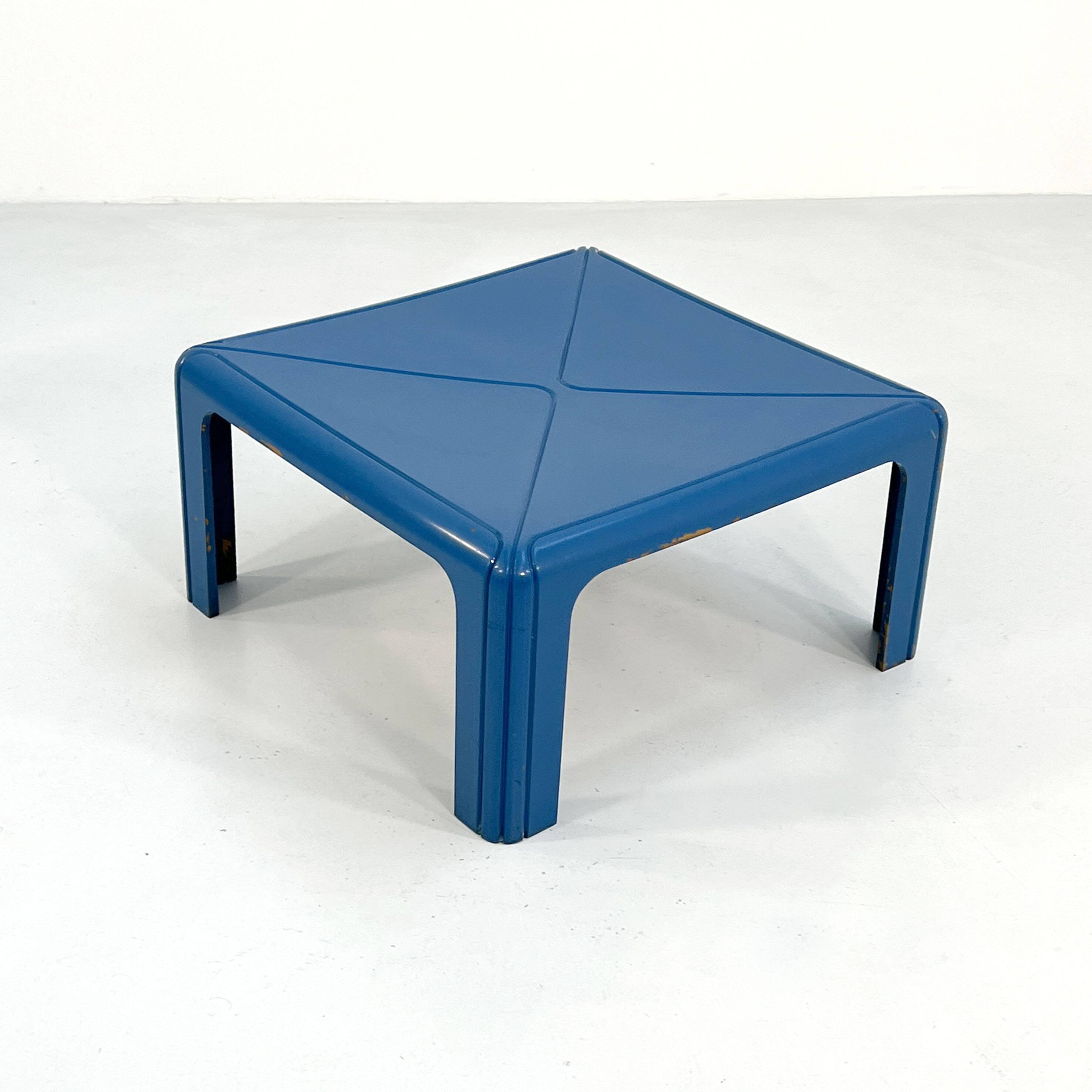 Blue coffee table model 4894 by Gae Aulenti for Kartell, 1970