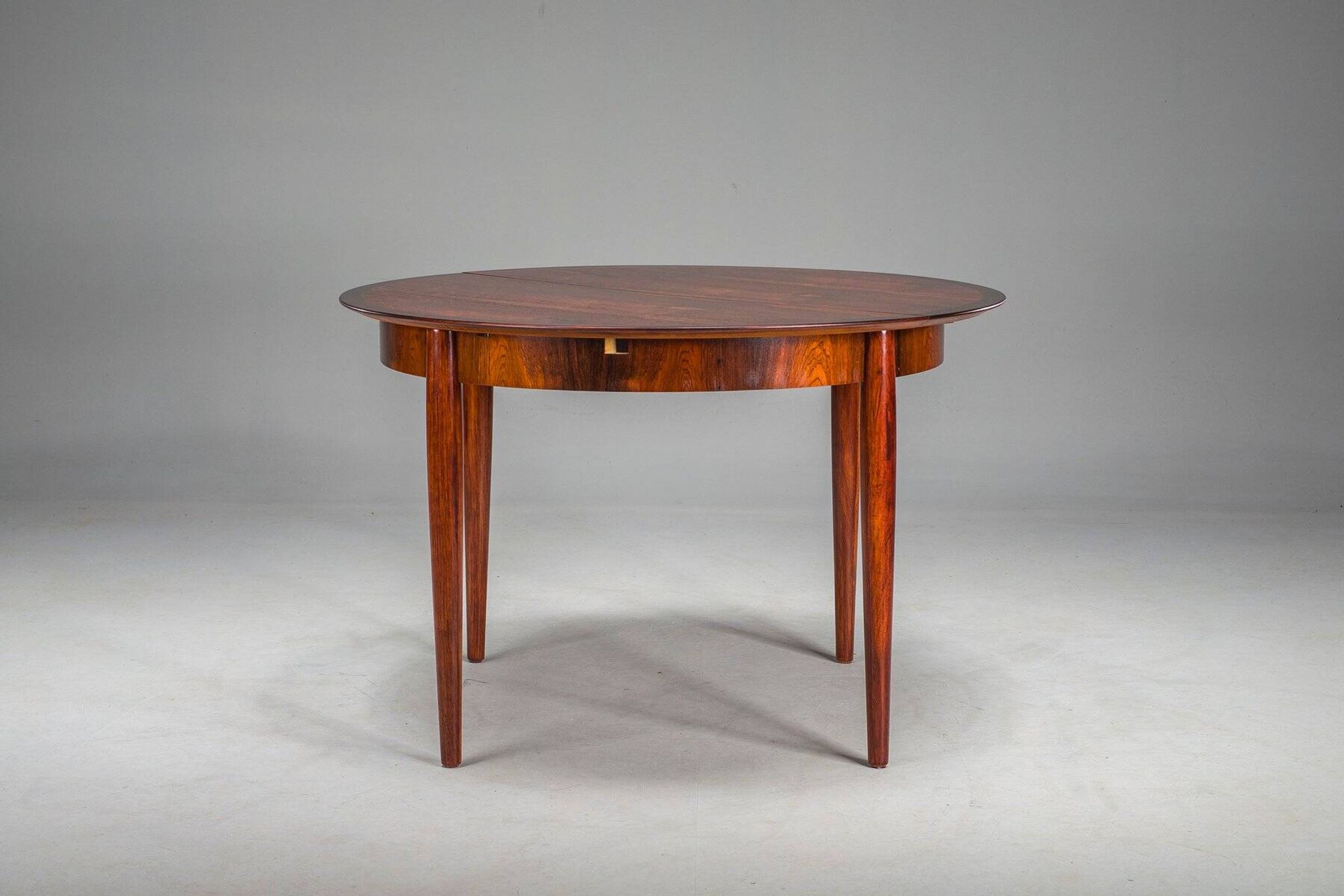 Round table by Ernst Martin Dettinger for Lübke, 1960s