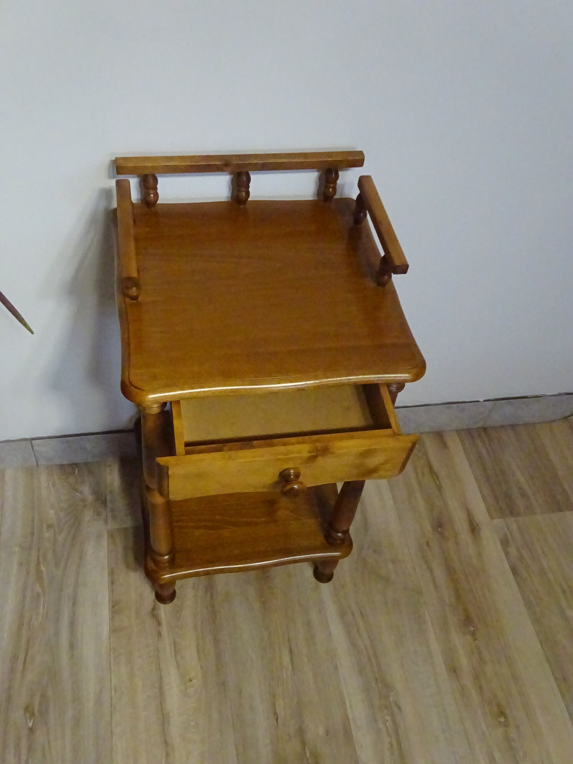 Wooden side furniture