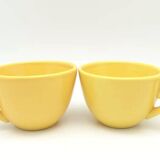 Set of 2 mustard yellow ceramic mugs