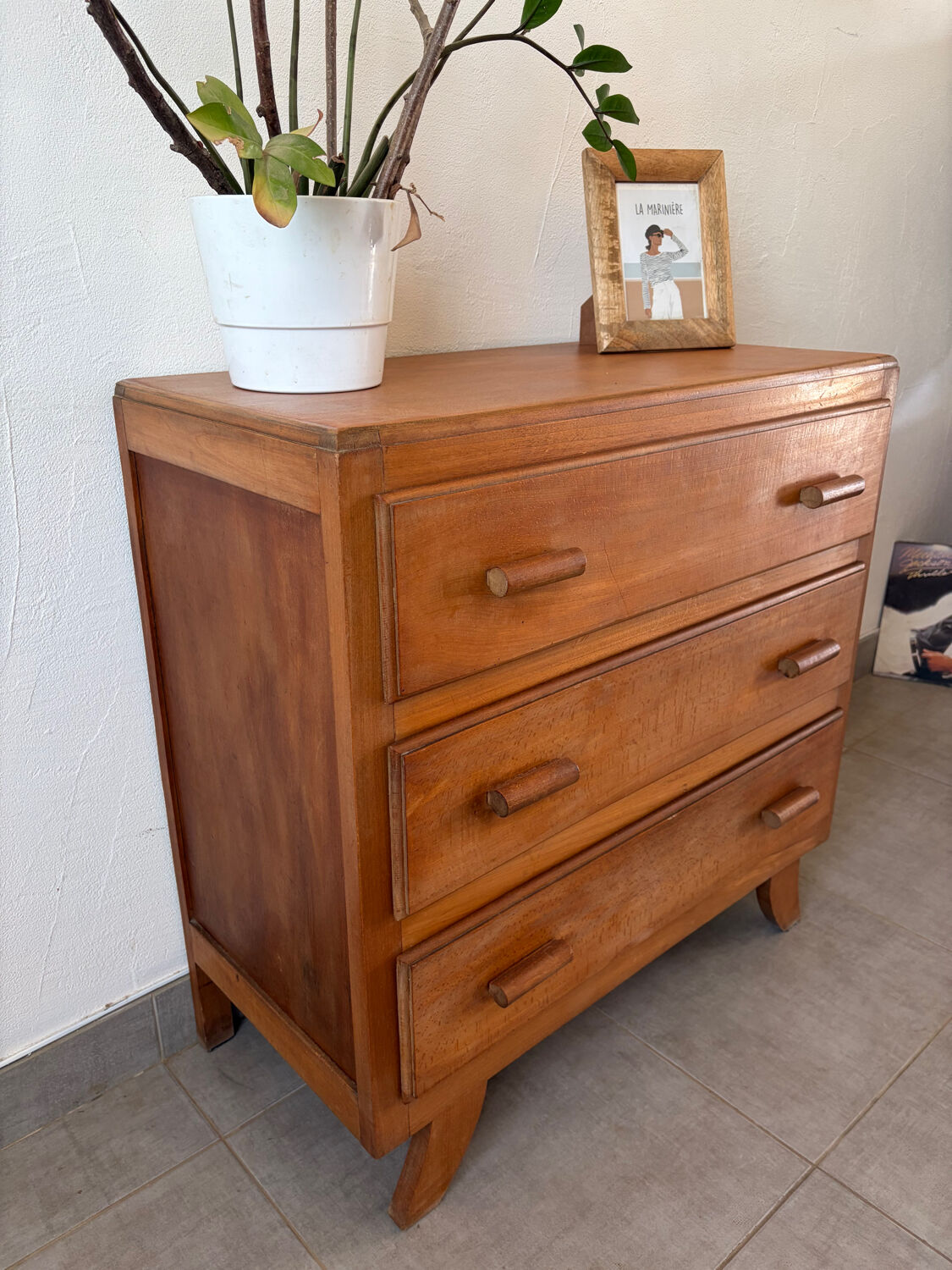 Vintage oak chest of drawers