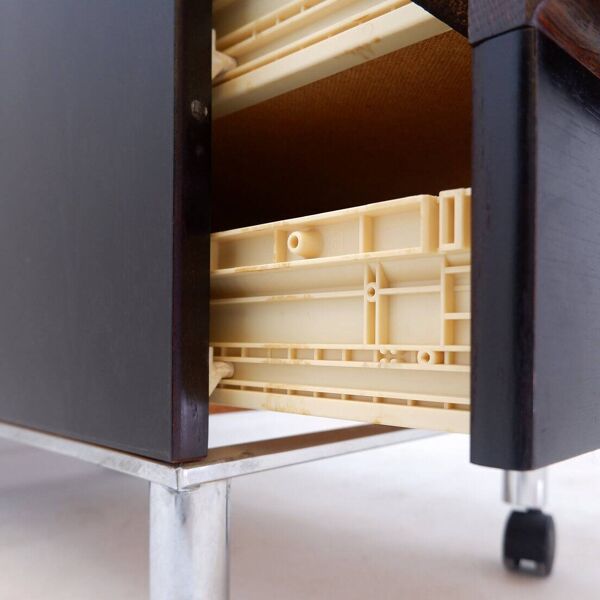 Mid-Century Modern Kinnarps mobile pedestal - Circa 1970