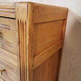 Oak chest of drawers