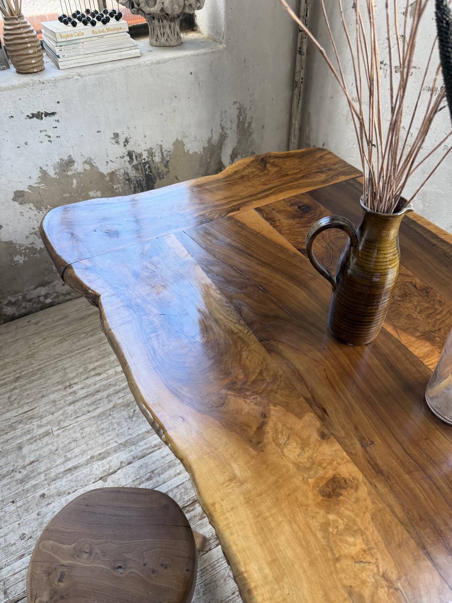 Dining table in solid olive wood Maison Skela 1960