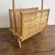 Porte-revues vintage en rotin naturel  des années 60