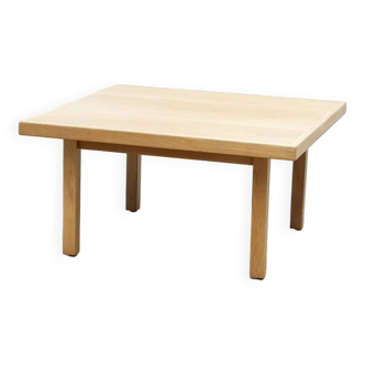 Hans Wegner pour la table basse Getama