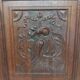 Paire d'anciennes portes en bois chêne sculpté