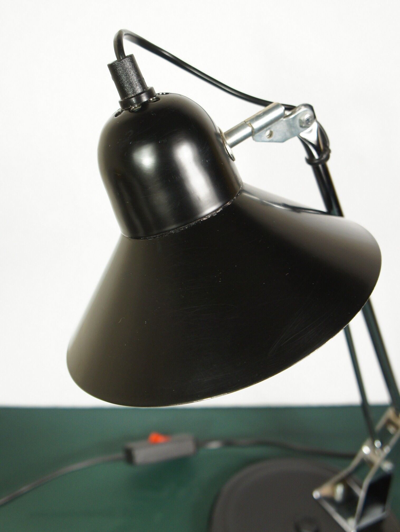 Aluminor articulated lamp