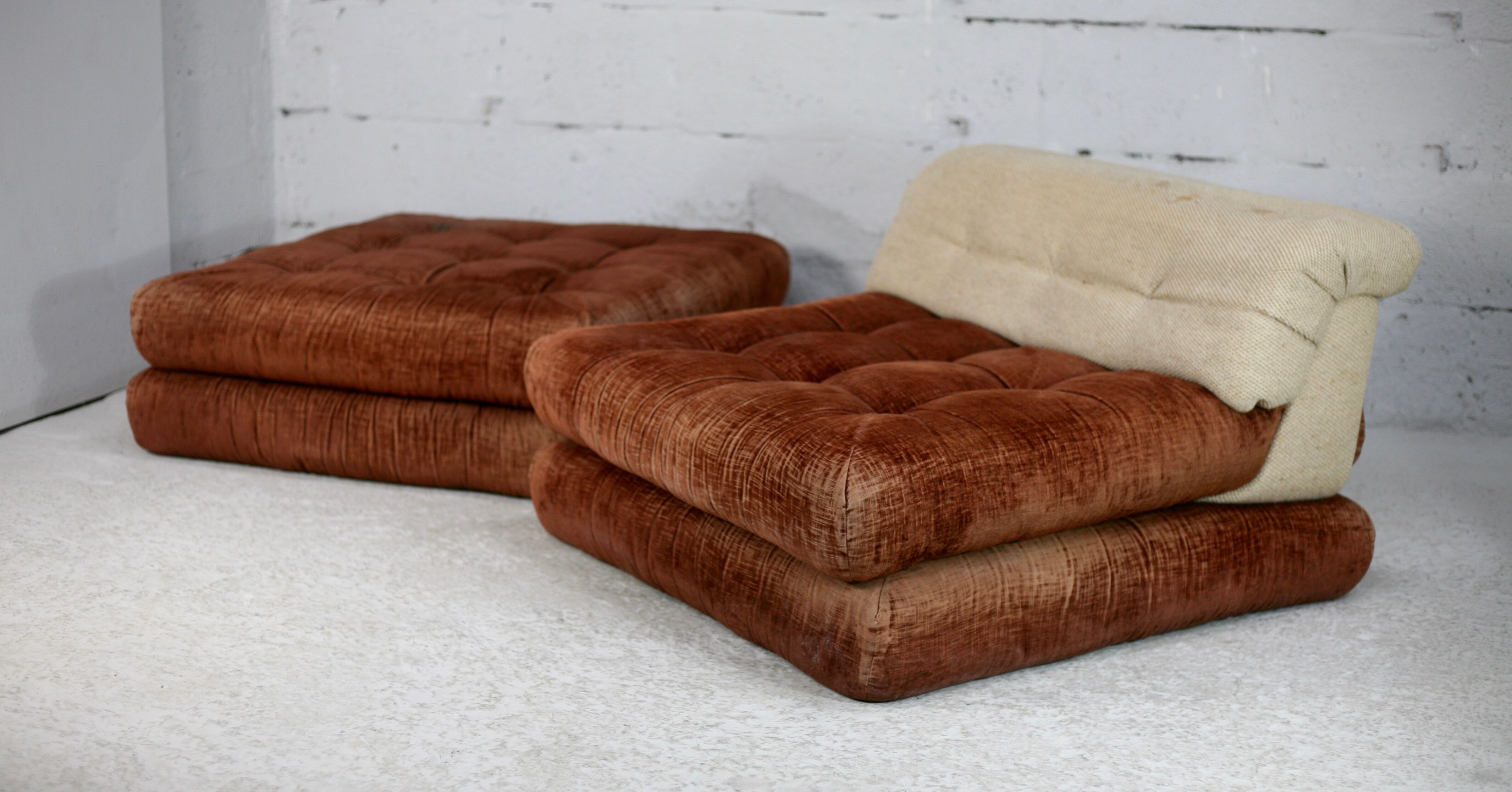Mah Jong sofa by Hans Hopfer. Roche bobois, France, 1971