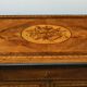 Buffet français Napoléon III marqueté de motifs floraux géométriques, 1850