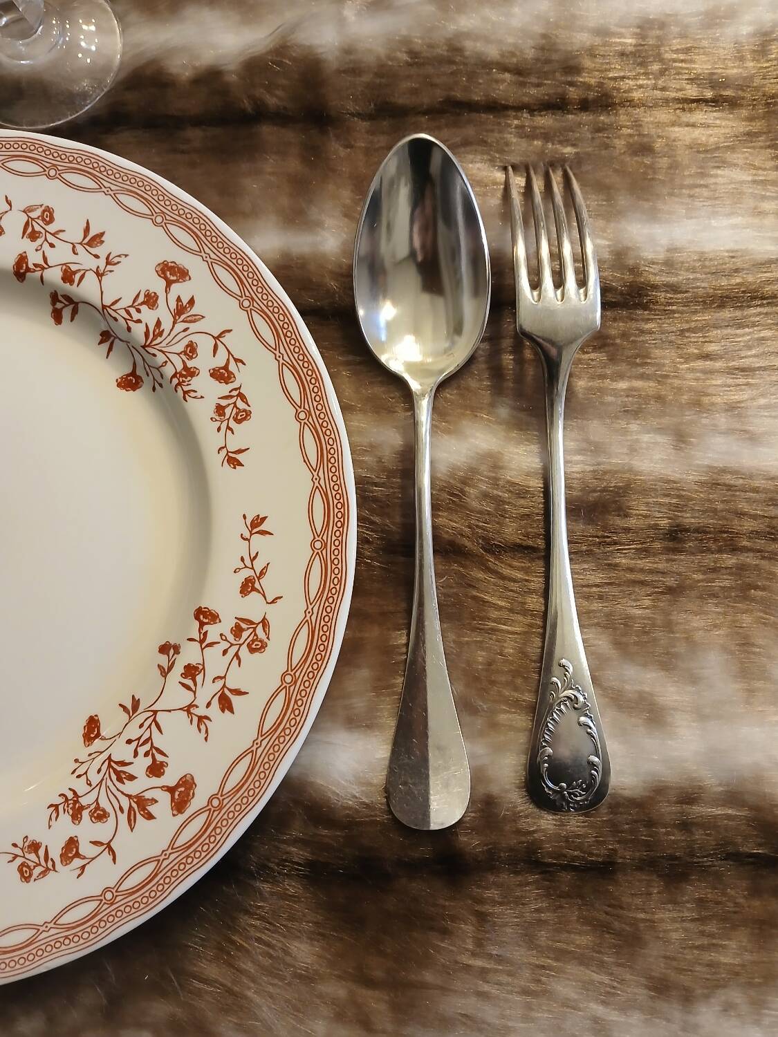 24 antique silver-plated cutlery sets
