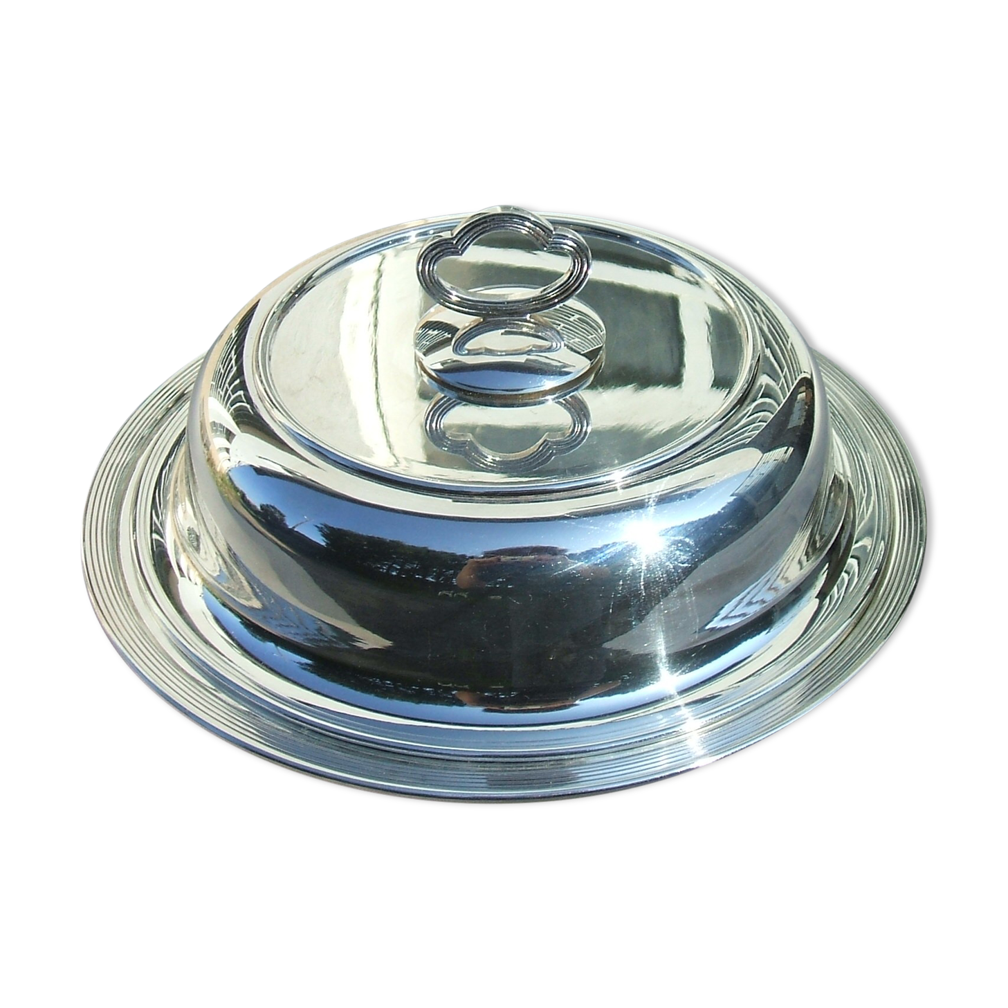 Silver metal covered legumier