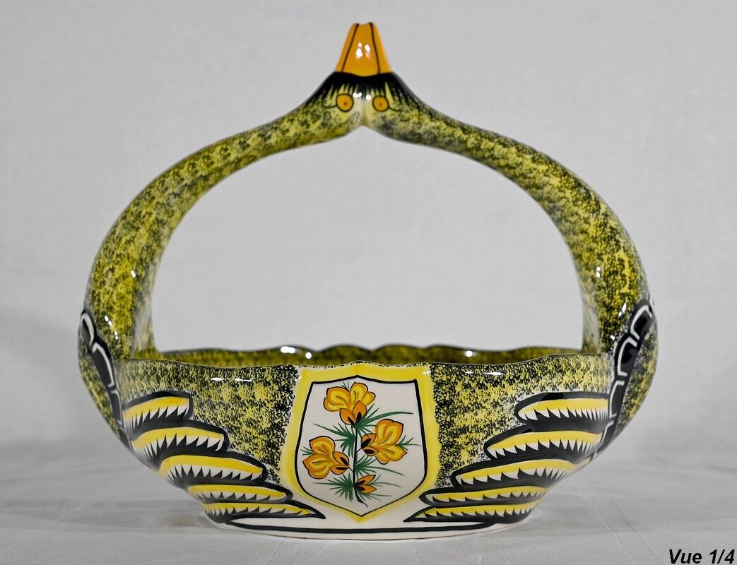 Earthenware basket, Manufacture Henriot Quimper – Mid-twentieth century