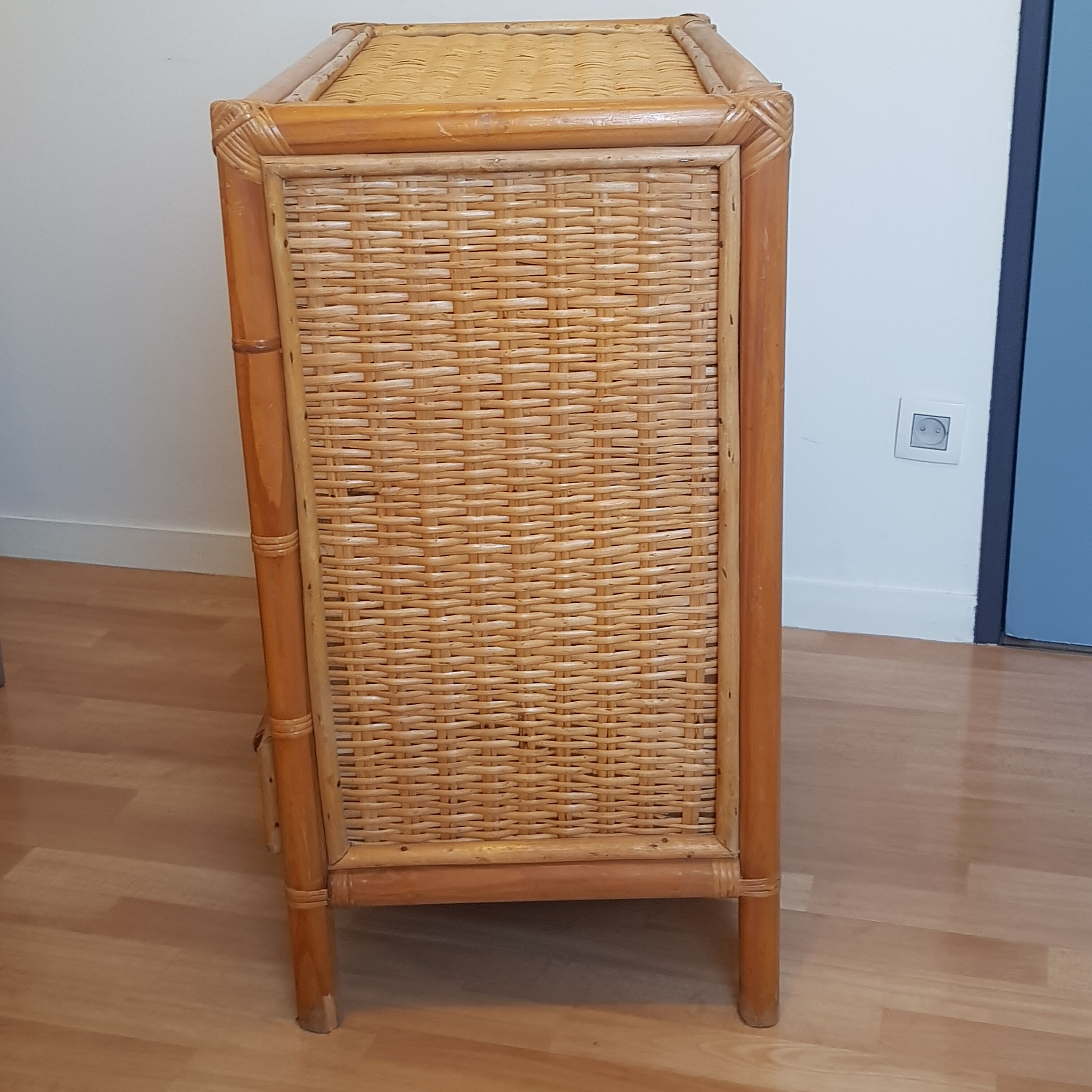 Rattan chest of drawers