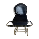 Vintage stroller/pram
